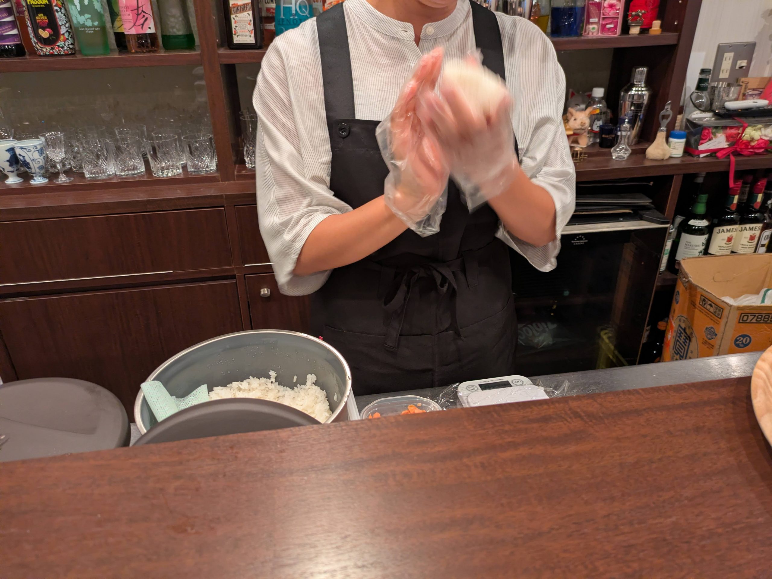 岩手の希少米「きらほ」を使用したこだわりのおむすび専門店「おむすび堂」が押上にオープン