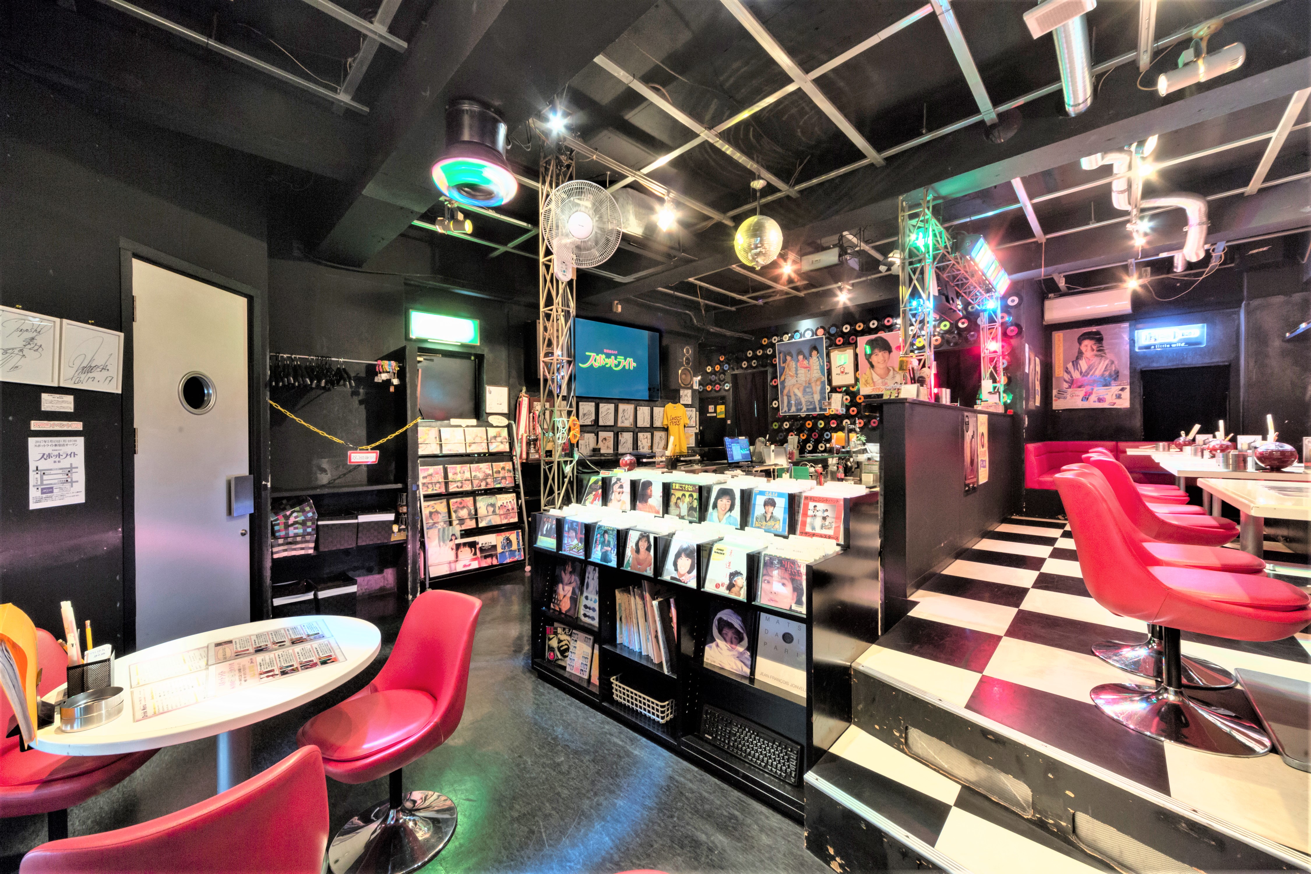 昼 歌謡曲bar スポットライト天神店 シェアレストラン